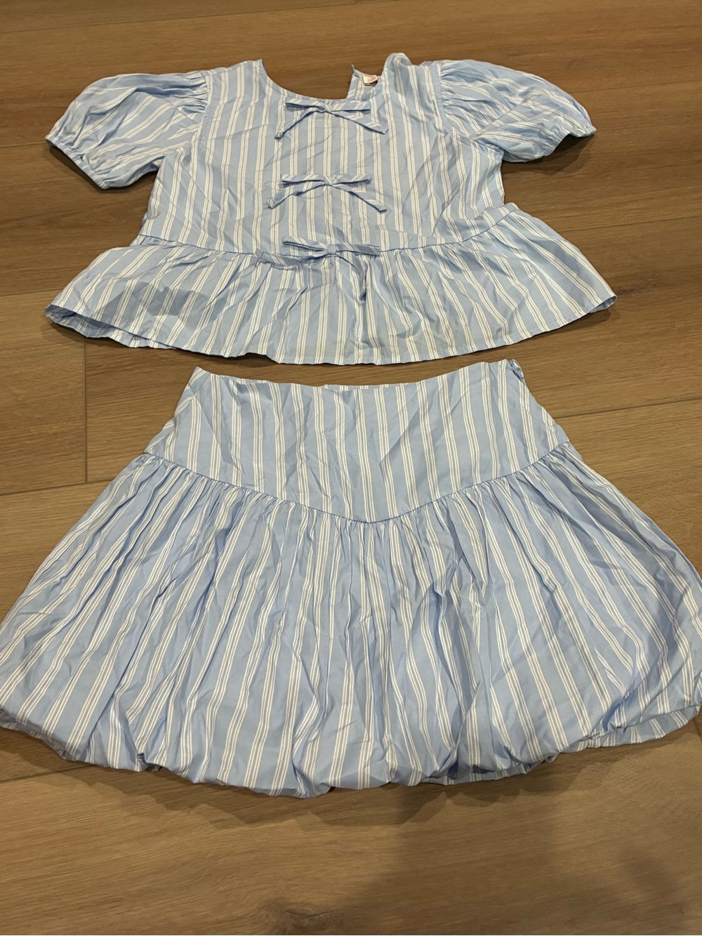GB Girls 2-Piece Set | Size Medium 8/10 | Blue & White Stripes | Never Worn